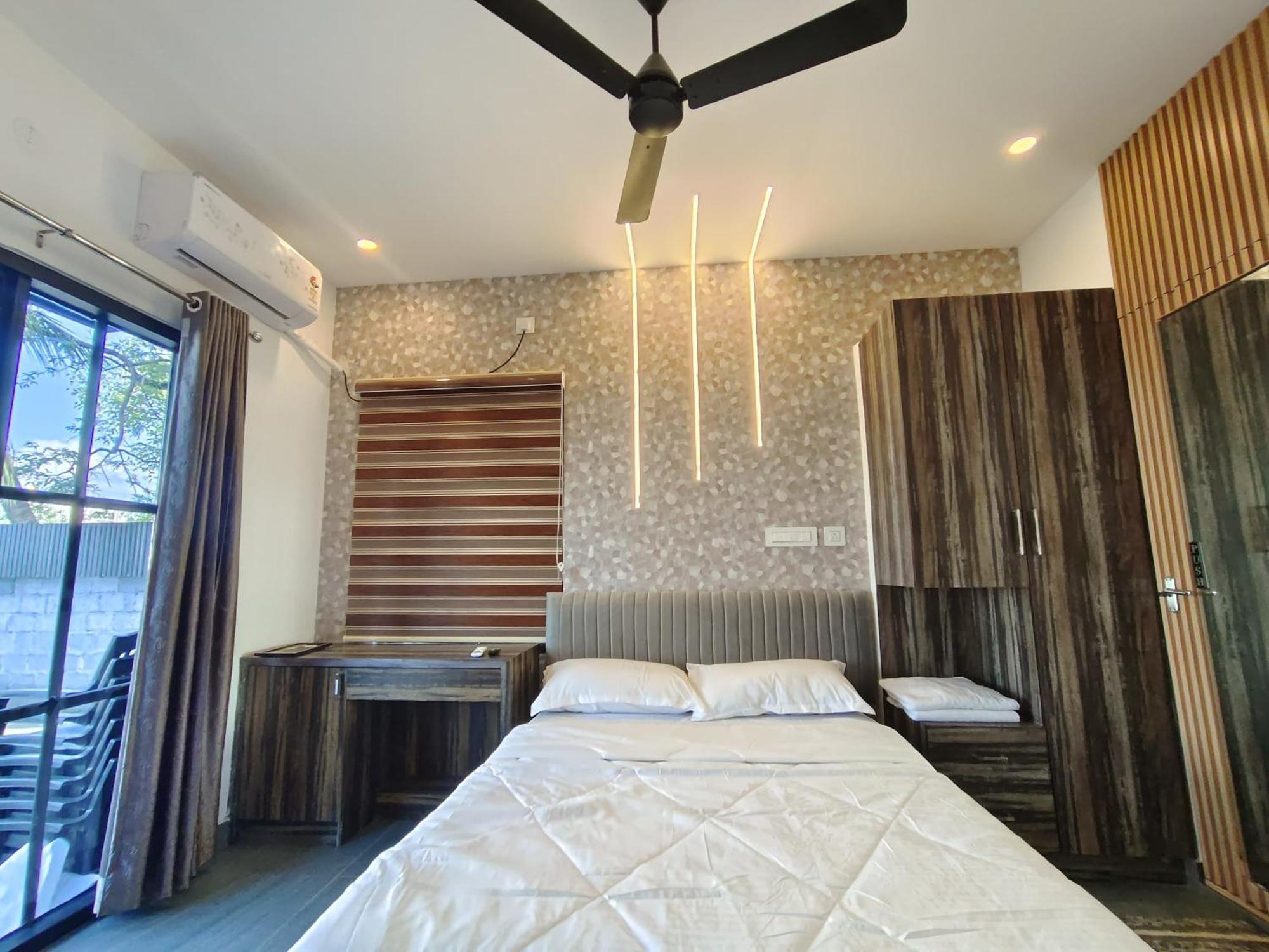 Marina Lounge Hotel Kochi ภายนอก รูปภาพ